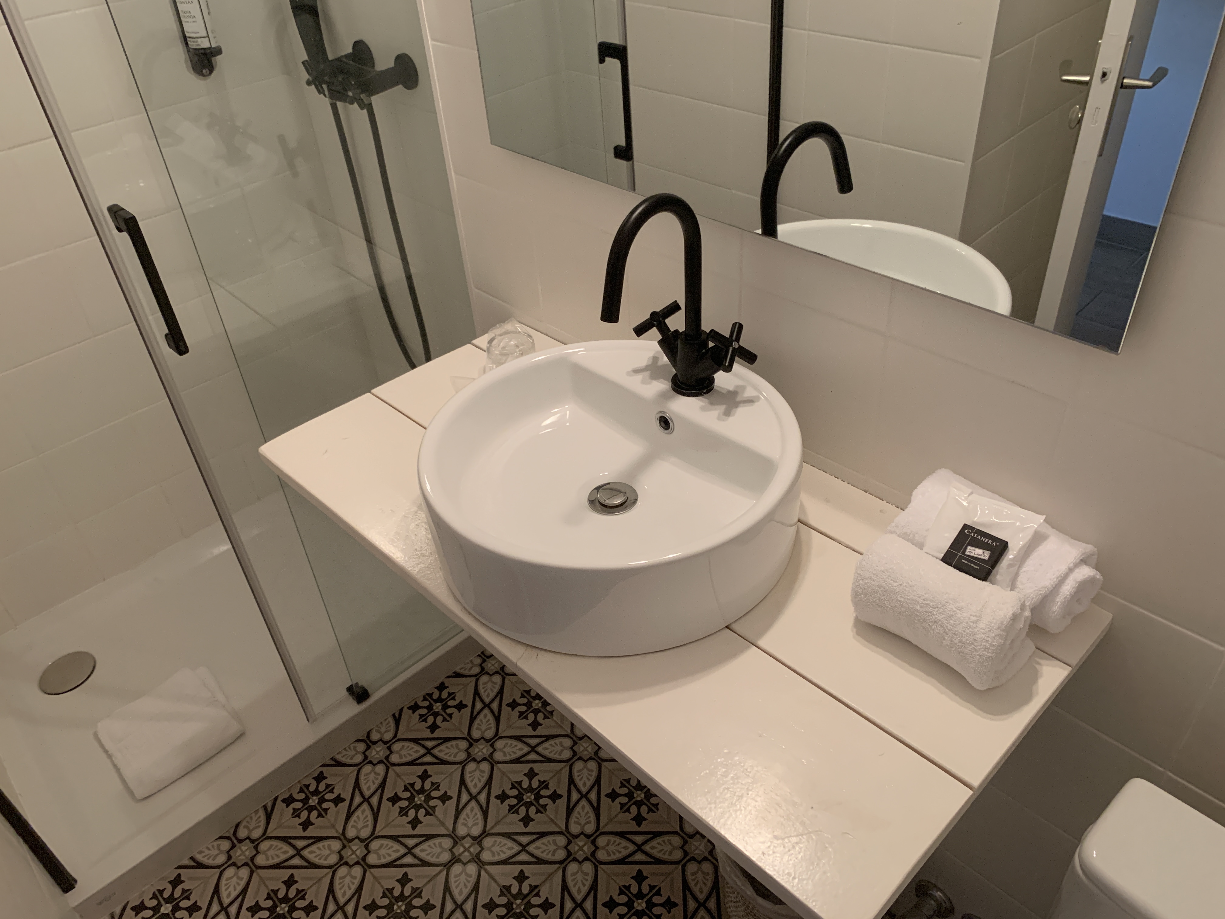 Blanc Sable Hotel - Bathroom