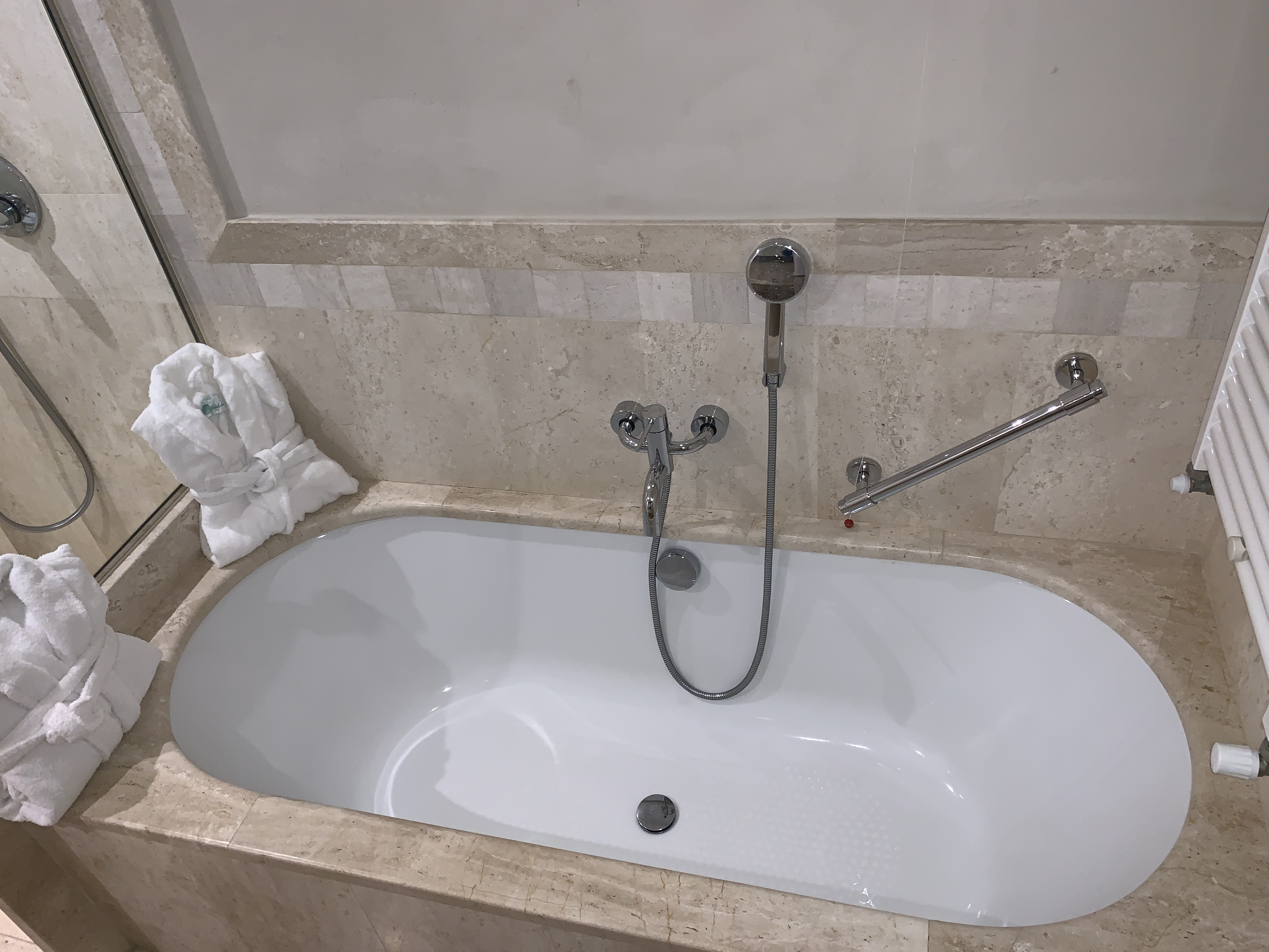 Grande Baia Resort & Spa Sardinia